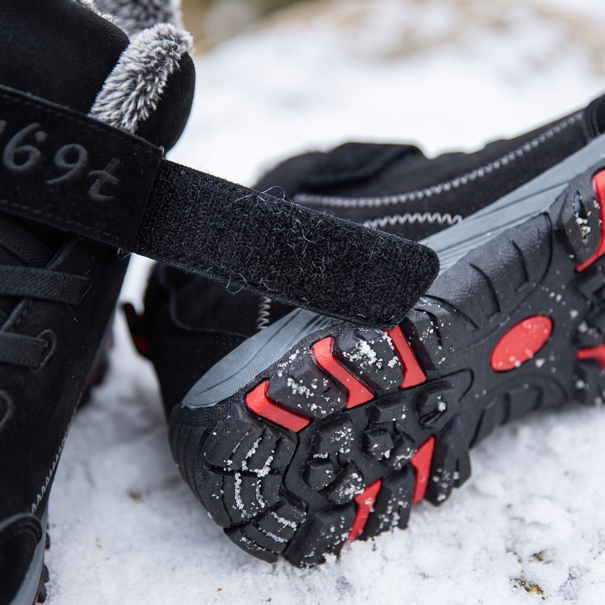 Unisex Snow Boots – Plush-Lined Water-Repellent Winter Boots
