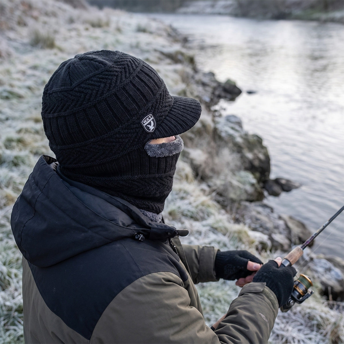 Winter Beanie with Neck Cover – Windproof Fleece-Lined Knit Hat