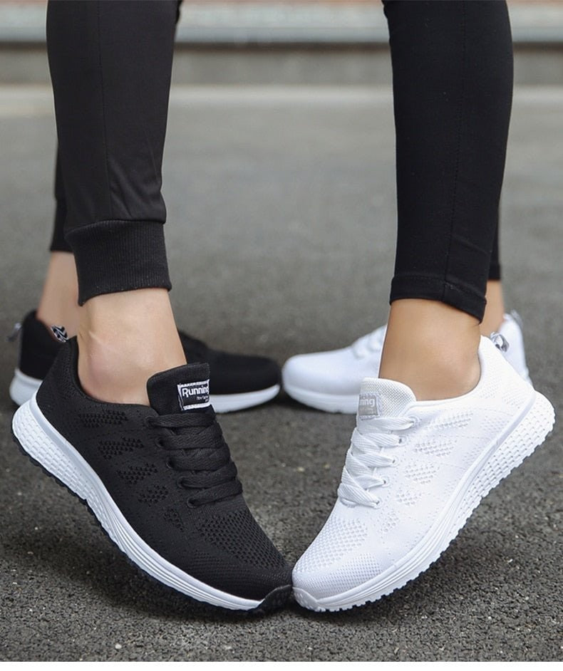 Outdoor Sports Shoes – Breathable Cushioned Grip Sneakers