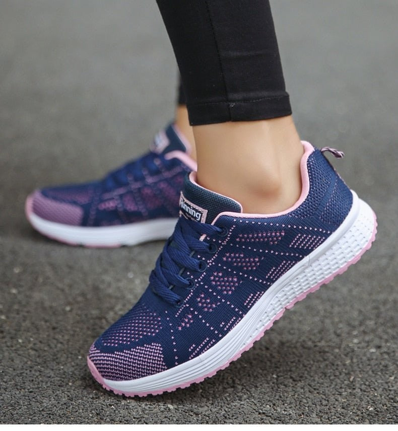 Outdoor Sports Shoes – Breathable Cushioned Grip Sneakers